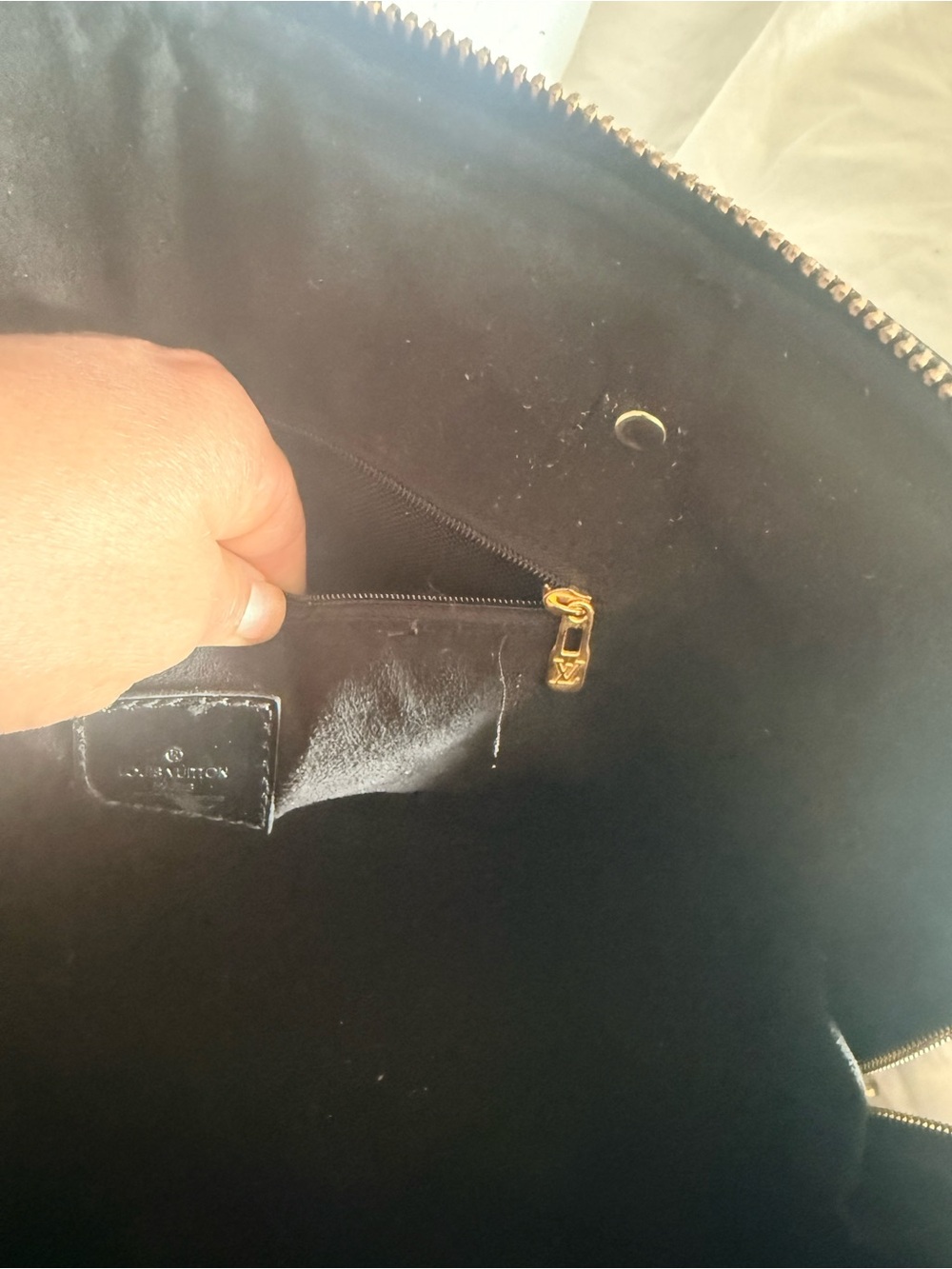 Louis Vuitton Black Vernis Alma Satchel with Gold Hardware READ PLEASE NO RETURN - Picture 8 of 14
